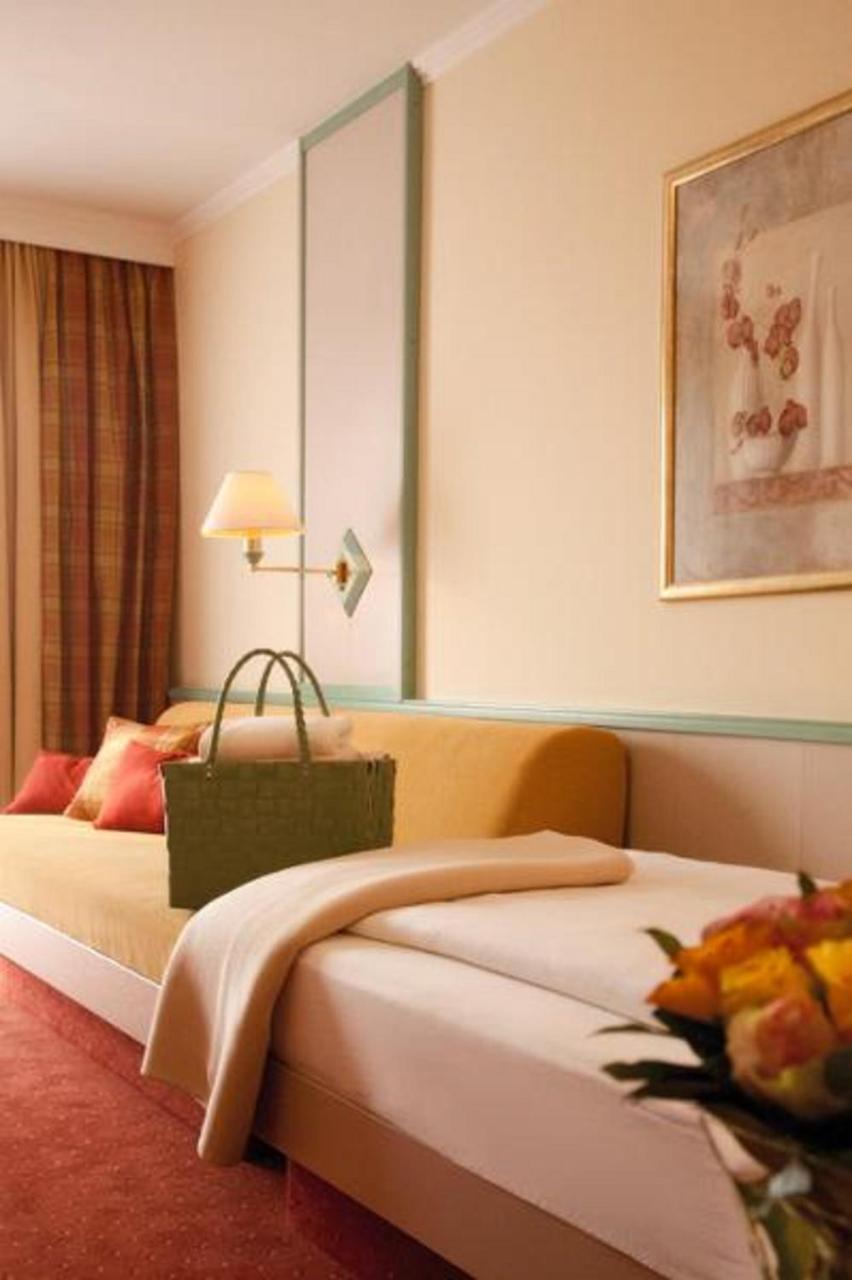 Hotel Dein Franz Bad Füssing Buitenkant foto